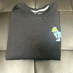 Black “goats hang out on top” long sleeve size youth small.